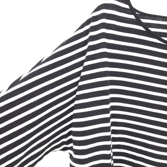 Lauren Ralph Lauren striped stretch knit top Size 1X black/white silver buttons - Picture 2 of 7